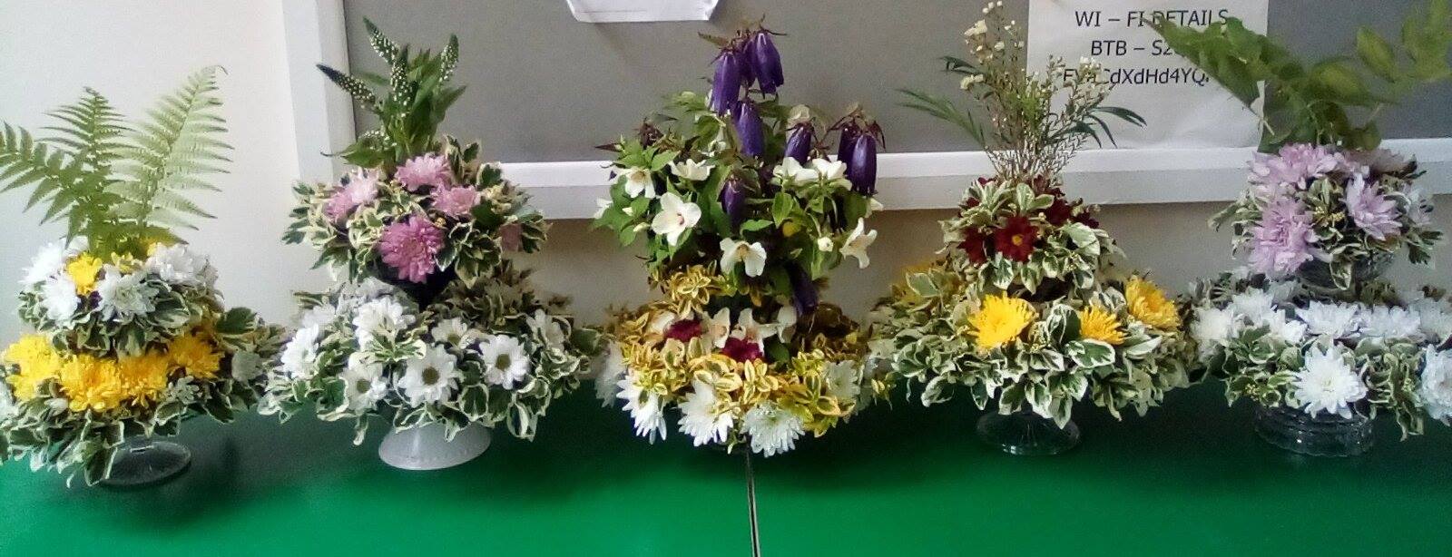 flower arrangements with euonymus and mini chrysanthemum